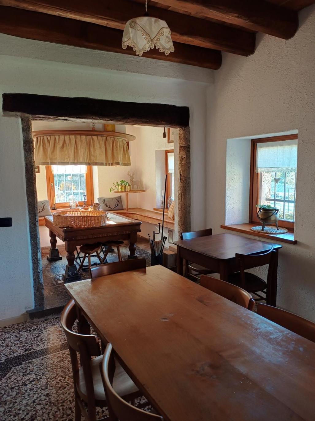 La Farie Bed & Breakfast Mediis Ngoại thất bức ảnh